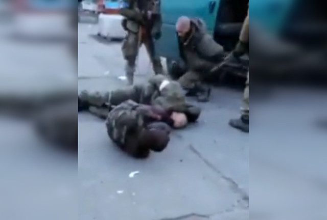 Russia investigates alleged footage of Ukrainian troops torturing POWs