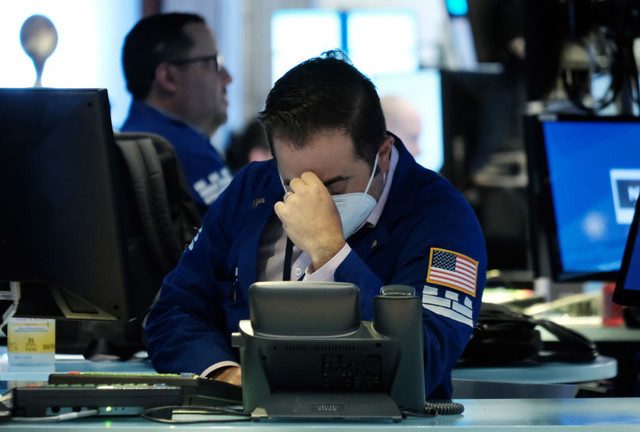 US stocks suffer longest losing streak since the Great Depression