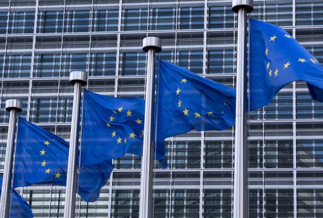 EU gives Ukraine to-do list