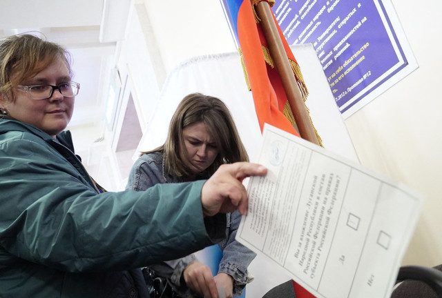 Serbia reveals position on Russia-accession referendums