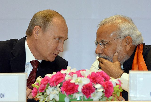 Western sanctions bring Russia and India closer – analyst