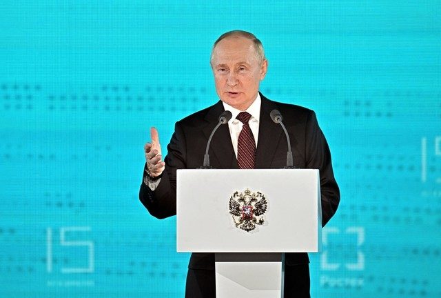 Putin sets priorities for Russian defense industry