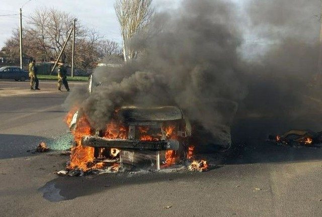 Kherson official dies in car bombing