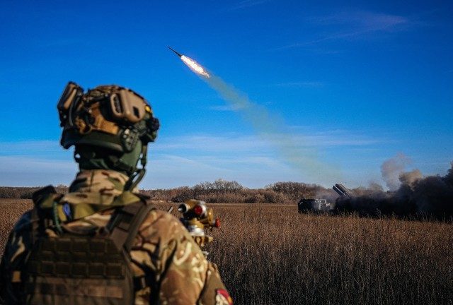 Ukraine run by ‘f****d up people’ – US instructor