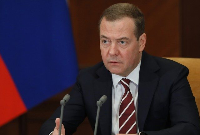 ‘Stupid’ Polish PM naive on NATO – Medvedev