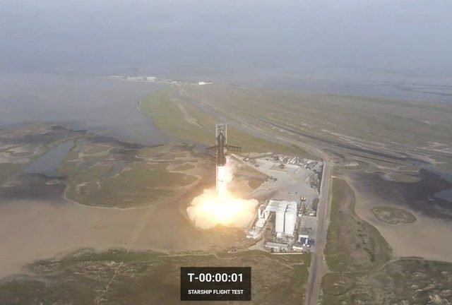 Elon Musk’s Starship explodes on test flight