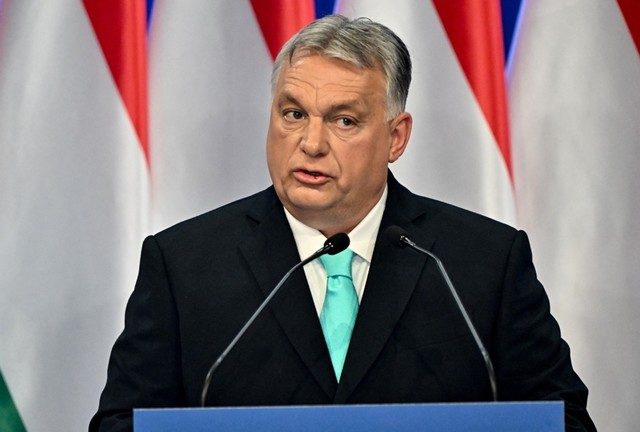 Ukraine a ‘non-existent country’ financially – Orban