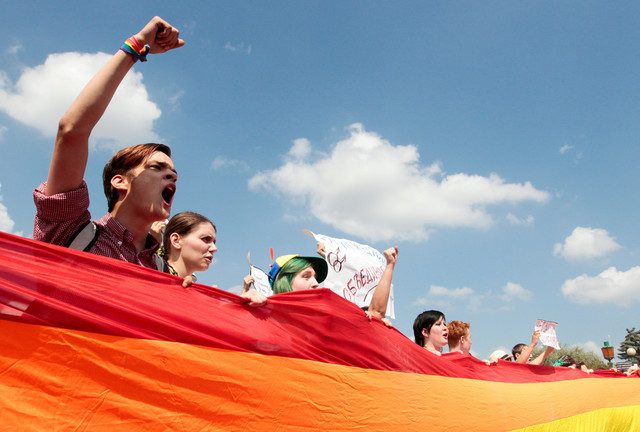 Russia bans ‘LGBT movement’