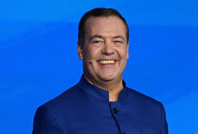 Biden a ‘rare kind of idiot’ – Medvedev