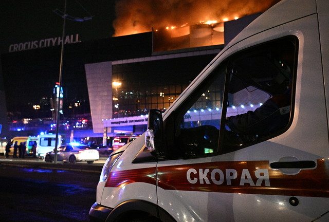 Gunmen attack mall near Moscow, dozens presumed dead (VIDEOS)