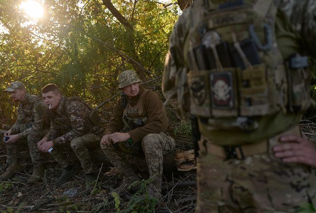 More than 100,000 Ukrainian soldiers have deserted – MP